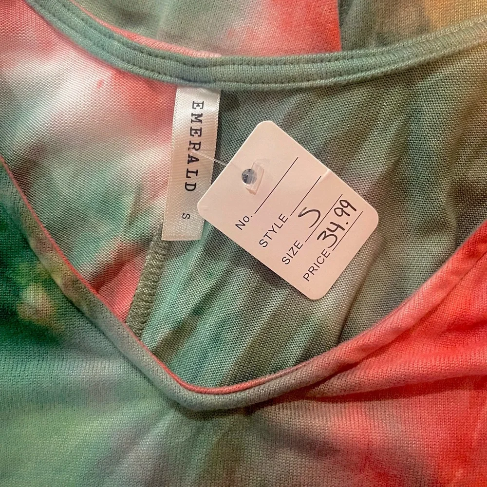 Emerald Brand: Tie Dye Green/Red/Cream Comfortable Maxi Dress Short Sleve - Picture 4 of 4